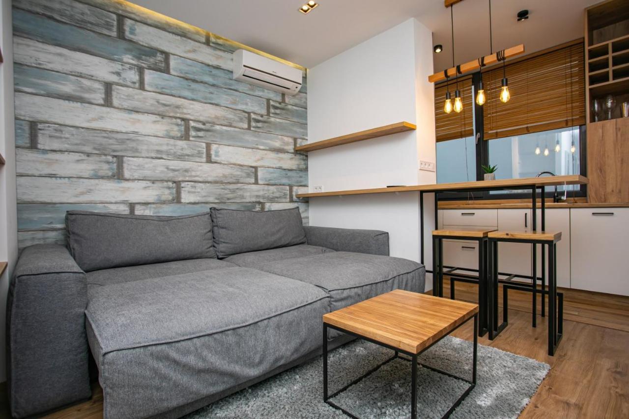 Petrovdom 52,67,205,213 In Smart Apartments In New York Concept House Киев Экстерьер фото