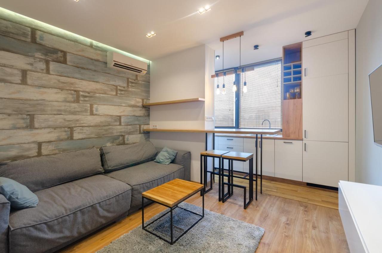 Petrovdom 52,67,205,213 In Smart Apartments In New York Concept House Киев Экстерьер фото